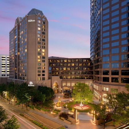 Hilton Charlotte Uptown Hotel Exterior photo